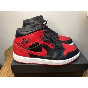 NEW Nike Air Jordan 1 Mid Mens Sz 9 Banned Bred Black Red Sneakers 554724-074